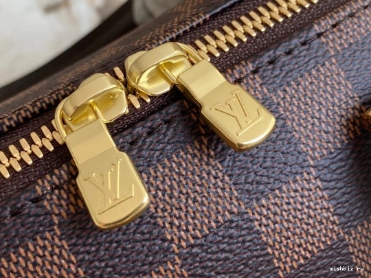 WIS VINTAGE VUITTON LOUIS BAG 0819